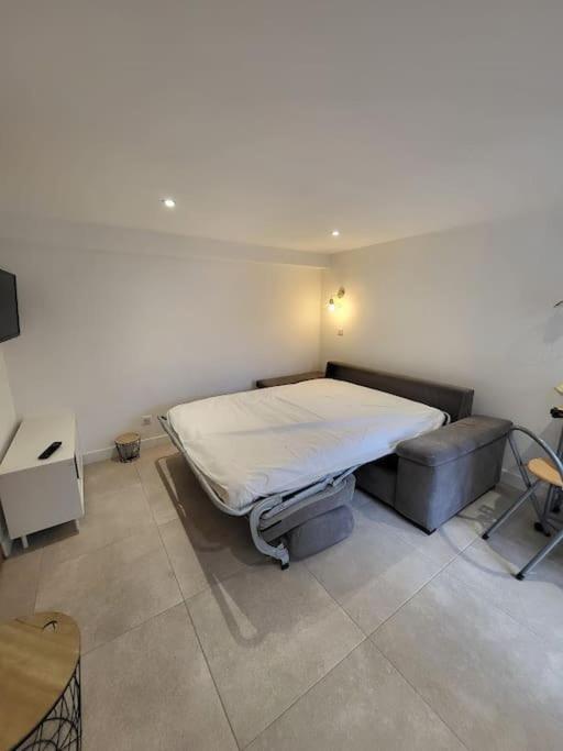 Studio 2 Personnes Equipe Carignan-de-Bordeaux Buitenkant foto